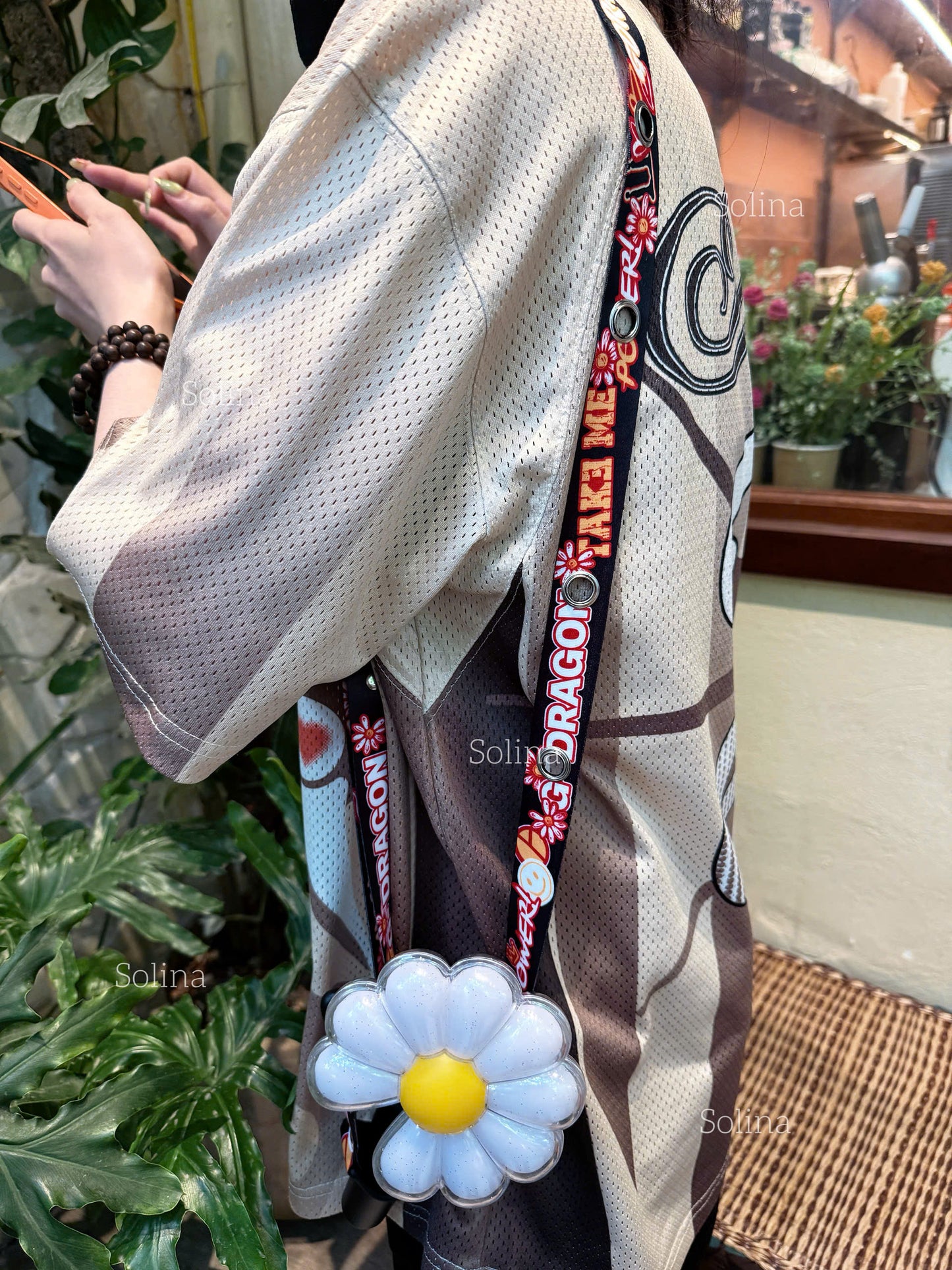 2026 World Tour – New Double-Sided Black and Red Lightstick Strap Holder – Adjustable Crossbody Strap for Concerts, K-Pop & Accessories